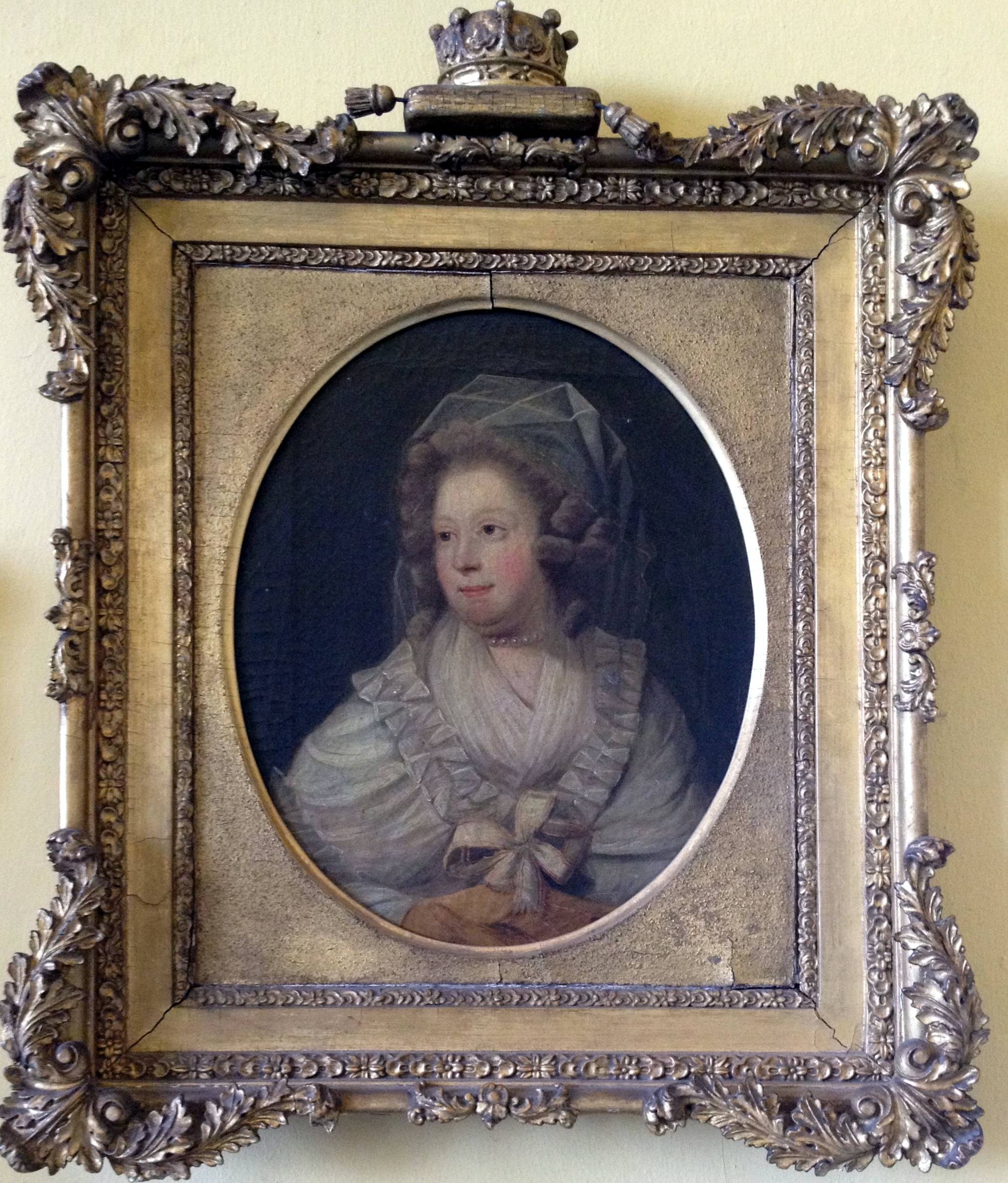 Mary Caulfeild (née Hickman), Cuntaois Charlemont, ceaptar gur ealaíontóir i gciorcal John Downman (1750-1824) a rinne. Músaem Hunt, Luimneach.